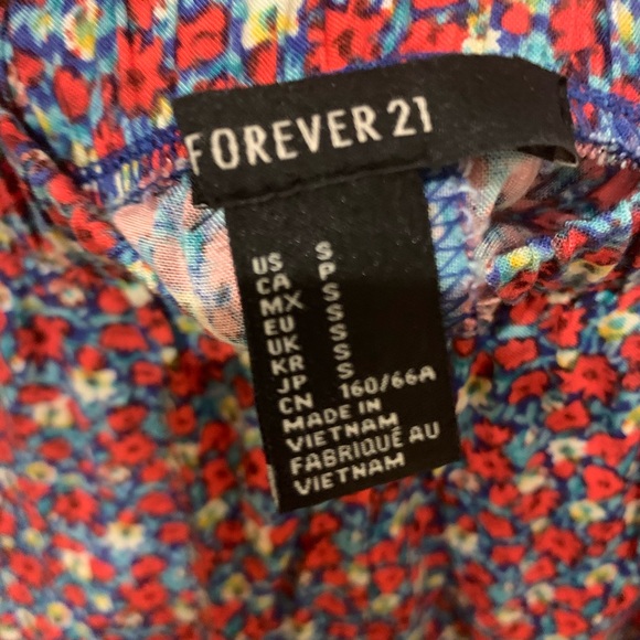 shorts - Picture 2 of 4